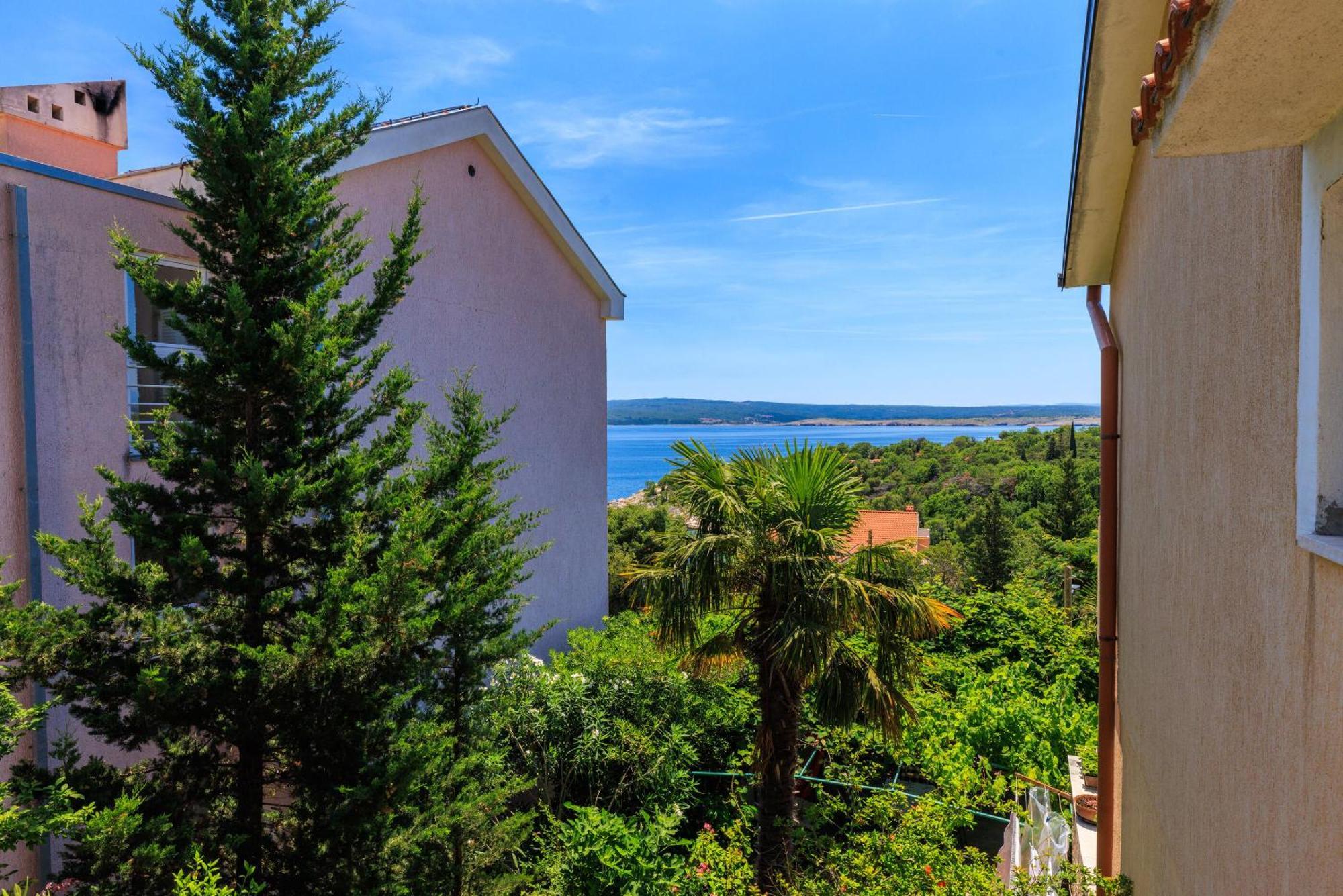 Apartments And Room Mirjana Dramalj Exterior photo